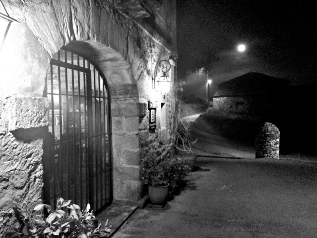 Posada Camino Del Norte Guemes Bagian luar foto